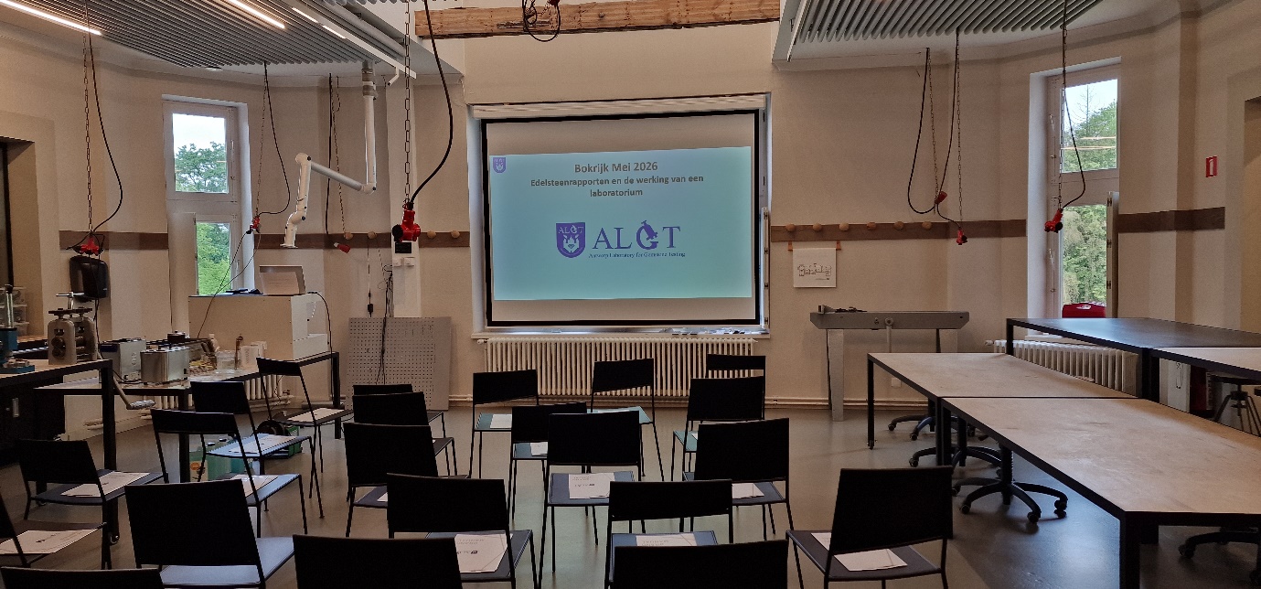 ALGT Shares Gemstone Testing Expertise with Belgian Jewelry Professionals